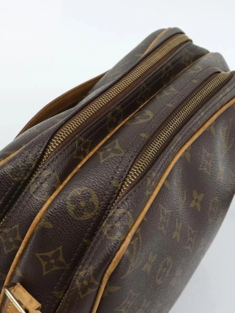 LOUIS VUITTON Monogram Reporter PM Shoulder Bag M45254 LV Auth BA13482